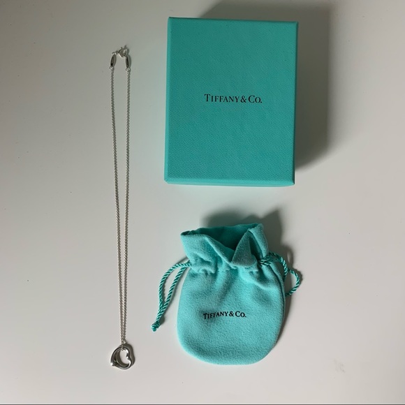 Tiffany x Elsa Peretti Open Heart 925 Necklace - Picture 3 of 8